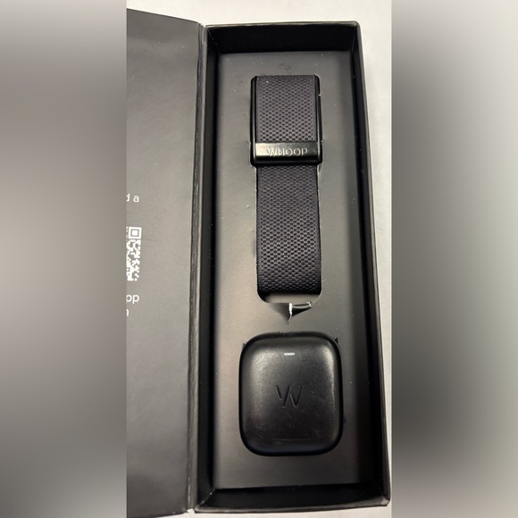 WHOOP 4.0 - Picture 3 of 5